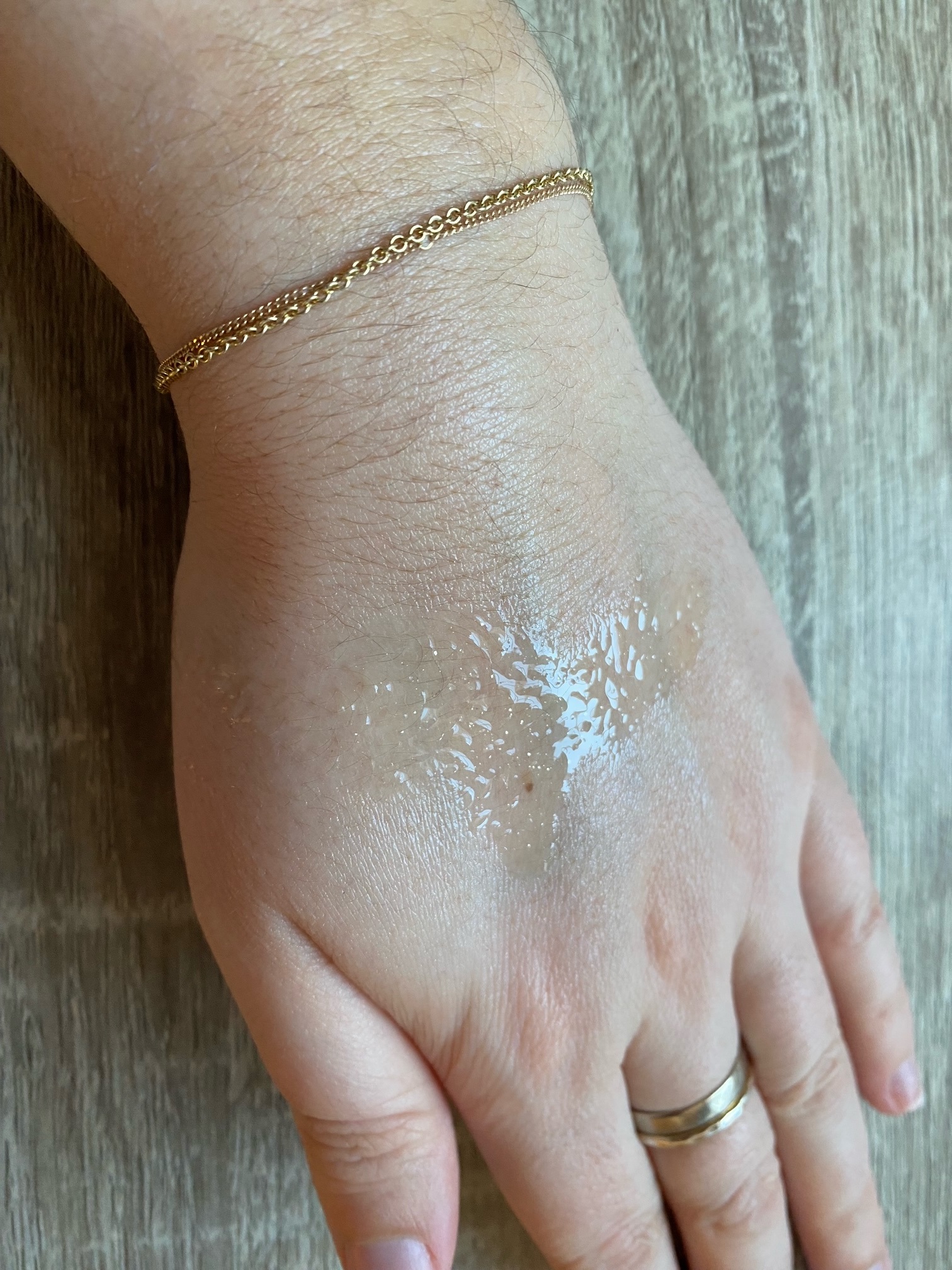 Sol de Janeiro SPF Review - Yasmin Body Oil Swatch | Space NK